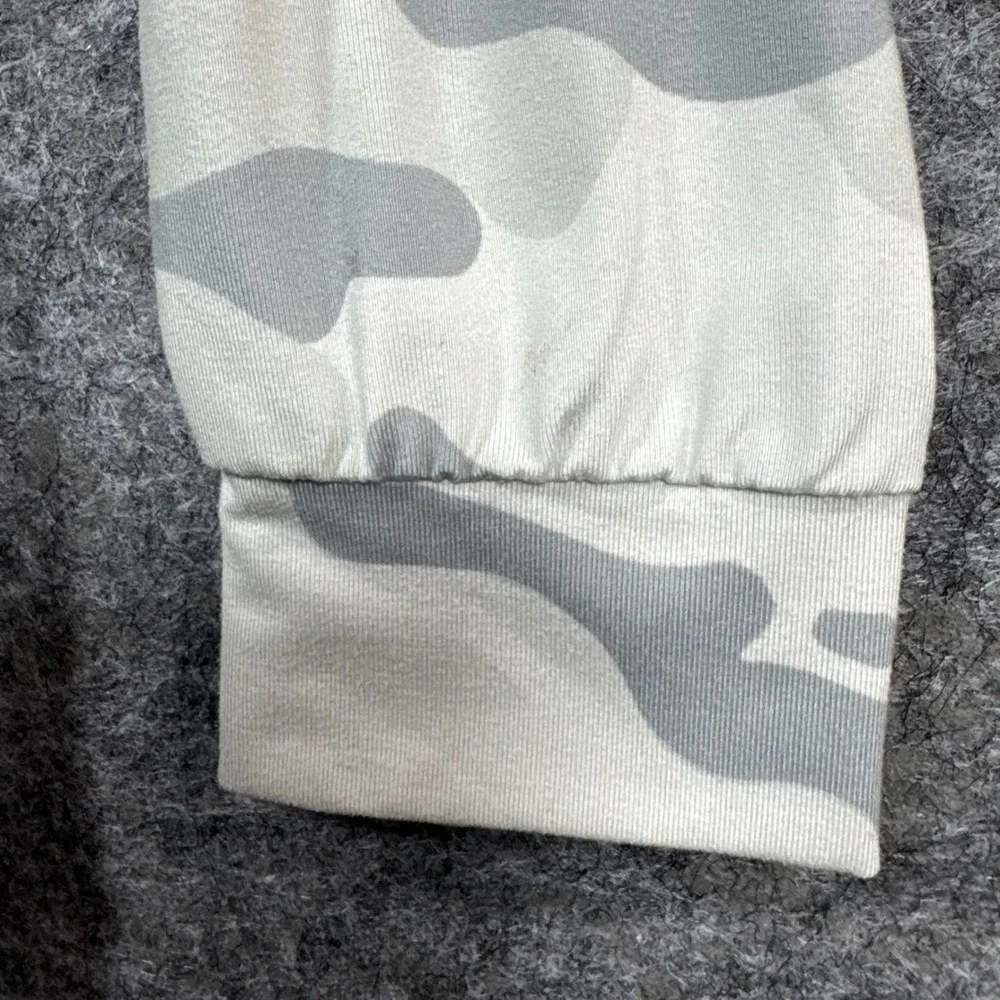 Bad Birdie Quarter Zip Golf Pullover Mens M Camo Grey White Activewear